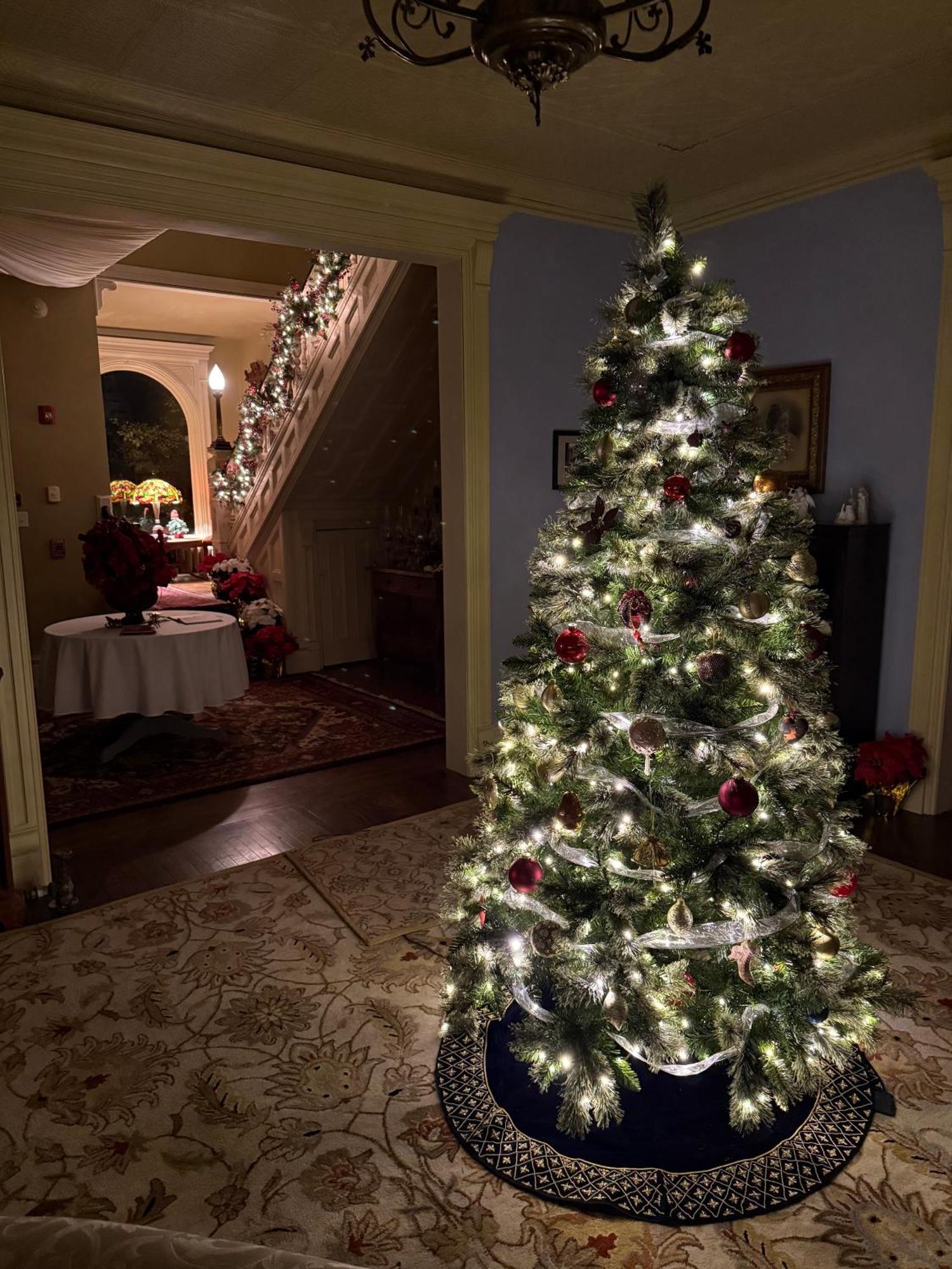 The Edwards Waterhouse Inn Fredonia Esterno foto